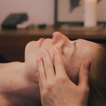 MASSAGE-VISAGE-KOBIDO