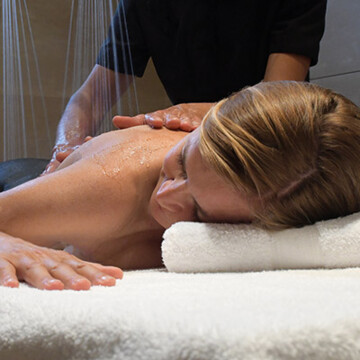 Massage sous affusion